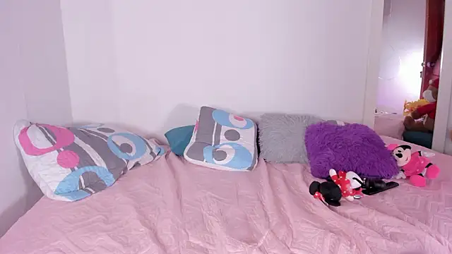 Snapshot of Hayley-Fox chatting on February 2026 02:53:01 AM Hayley-Fox online show from February 2026 02:53:01 AM