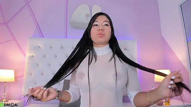 lunaa hart online show from January 2026 08:01:02 PM