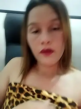 Paola-Lond online show from November 2025 04:01:01 AM