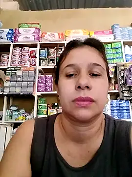 Snapshot of MIA-LARIOS chatting on May 2026 02:12:02 PM MIA-LARIOS online show from May 2026 02:12:02 PM