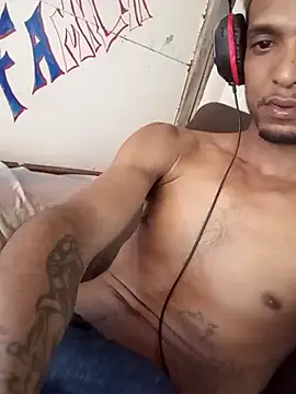 Snapshot of Gzinho69ik chatting on March 2026 07:25:01 PM Gzinho69ik online show from March 2026 07:25:01 PM