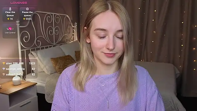 Shy Polly online show from May 2026 01:56:01 AM