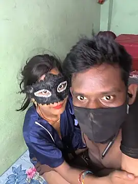 Laxmidevi000 online show from May 2026 04:19:02 AM