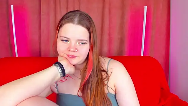 Snapshot of KellyFiery chatting on February 2026 08:25:02 AM KellyFiery online show from February 2026 08:25:02 AM