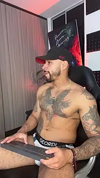 Snapshot of NikoHank chatting on January 2026 02:47:02 AM NikoHank online show from January 2026 02:47:02 AM