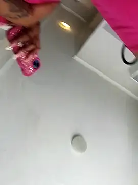 Kaylor4 online show from November 2025 12:37:01 PM