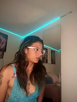 SamathaMay online show from April 2026 09:09:01 PM