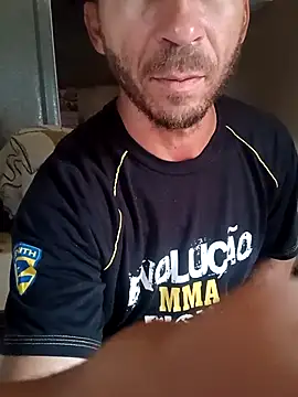 RobertoLuiz84 online show from February 2026 01:08:02 PM