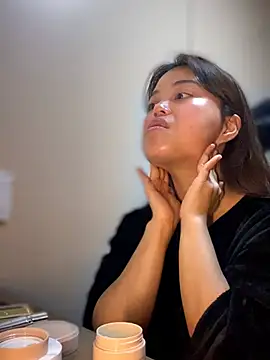 Toffee-00 online show from March 2026 09:24:02 AM