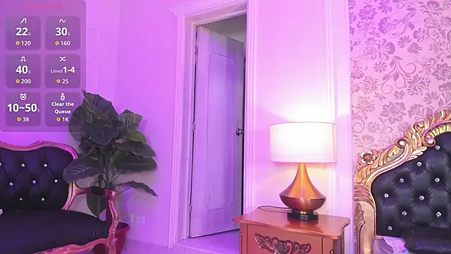 Snapshot of KarolMoore chatting on November 2025 12:06:01 PM KarolMoore online show from November 2025 12:06:01 PM