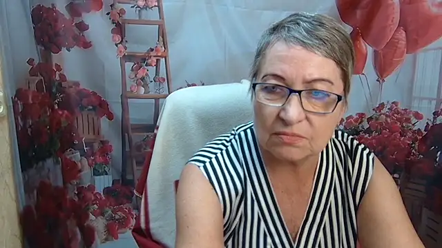 Snapshot of OlgaLuck chatting on May 2026 05:04:02 AM OlgaLuck online show from May 2026 05:04:02 AM
