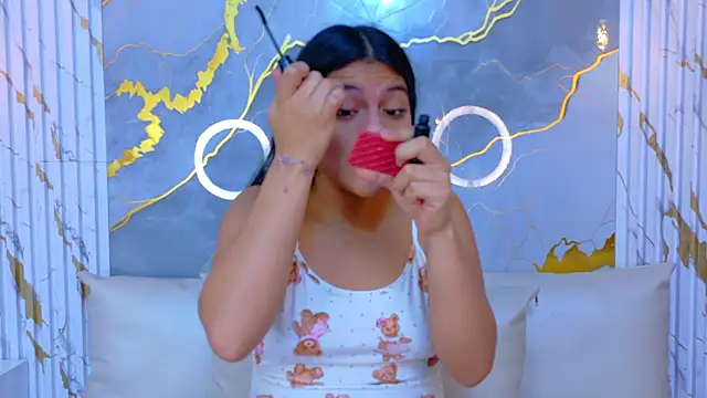 NIKIBUNNY online show from December 2025 12:33:02 PM