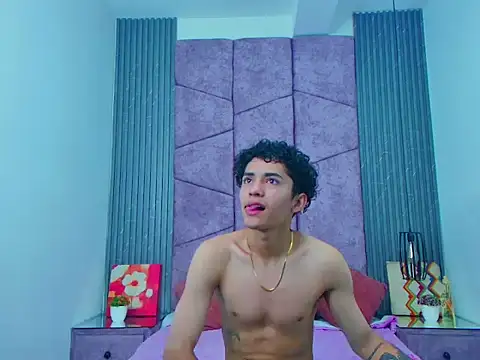 JackCooperr online show from January 2026 01:05:01 PM