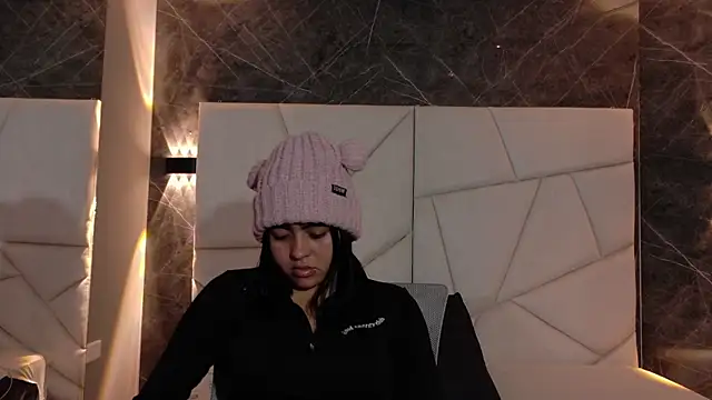 mia violet8 online show from November 2025 01:50:02 AM