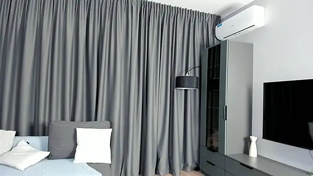 Snapshot of BetteSelbe chatting on November 2025 05:06:02 PM BetteSelbe online show from November 2025 05:06:02 PM