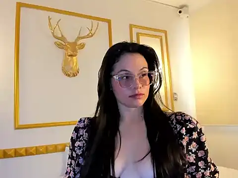 samantha loughty online show from December 2025 07:53:02 PM