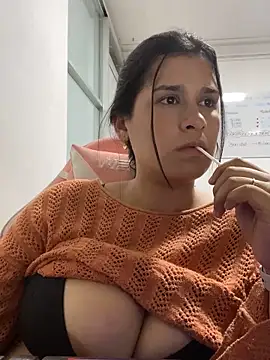 ArinaFoxx online show from November 2025 04:55:01 AM