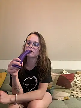 norafack33 online show from February 2026 07:45:01 PM