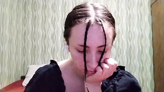 YingBrancanto online show from December 2025 01:27:01 PM