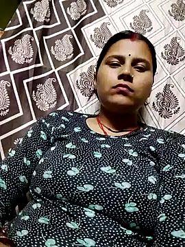 Snapshot of sumanbaby chatting on November 2025 02:27:02 PM sumanbaby online show from November 2025 02:27:02 PM