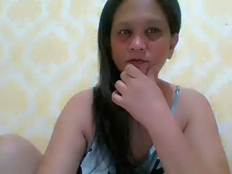 Snapshot of divinegrace1983 chatting on April 2026 05:13:02 PM divinegrace1983 online show from April 2026 05:13:02 PM