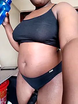 QuuenLeesa online show from November 2025 12:27:02 PM