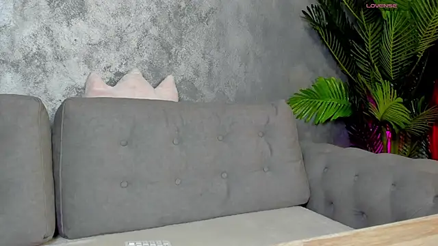 18perfectvibe online show from April 2026 09:39:33 PM