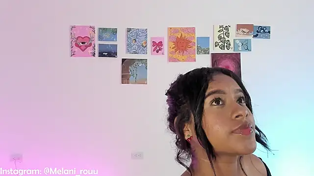 Snapshot of melrousses chatting on December 2025 04:17:01 AM melrousses online show from December 2025 04:17:01 AM