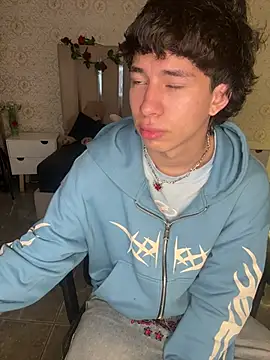 kaelwolf tay online show from April 2026 11:29:01 AM