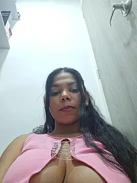 Snapshot of Mia_Rosex chatting on February 2026 06:00:02 AM Mia Rosex online show from February 2026 06:00:02 AM