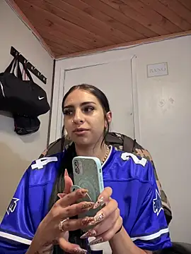 Hilary pink10 online show from November 2025 03:06:01 AM