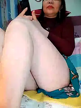 LisantLy online show from December 2025 09:54:01 PM