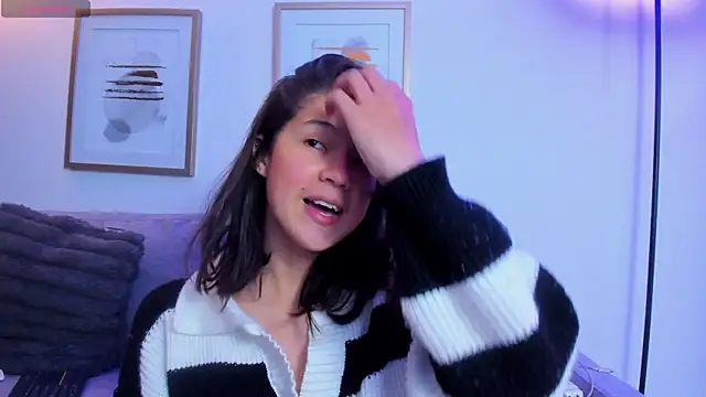 Skyy bloom online show from March 2026 12:42:01 PM