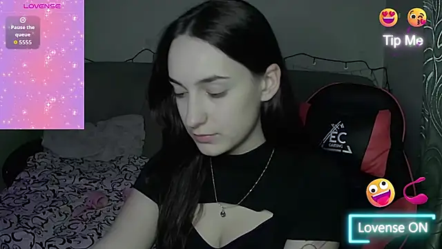 Snapshot of Star_Kate chatting on November 2025 10:00:02 PM Star Kate online show from November 2025 10:00:02 PM