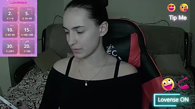 Snapshot of Star_Kate chatting on November 2025 08:57:01 PM Star Kate online show from November 2025 08:57:01 PM