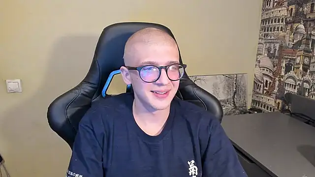 themortydaglish online show from December 2025 07:45:02 PM