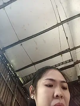 Snapshot of Lin-kute98 chatting on January 2026 01:19:01 AM Lin-kute98 online show from January 2026 01:19:01 AM