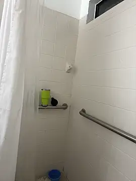 2addictivelyhorny online show from December 2025 10:09:02 AM