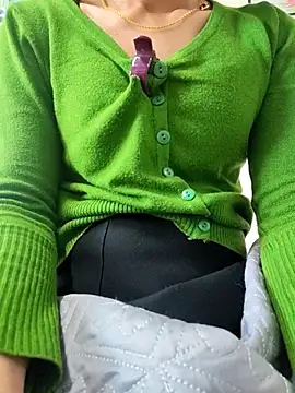 LianLaz online show from November 2025 08:14:01 AM