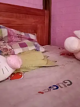 Snapshot of Lily-ross22 chatting on April 2026 05:41:01 AM Lily-ross22 online show from April 2026 05:41:01 AM