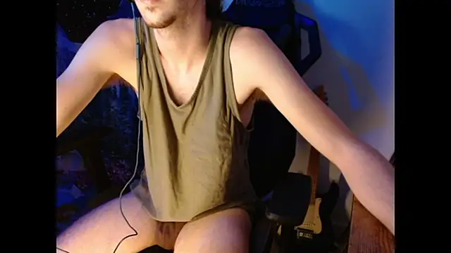 JustStonie online show from November 2025 10:15:02 AM