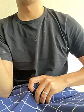 Kralenes2133 online show from November 2025 08:17:02 AM