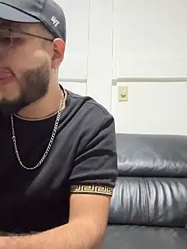 tratosucio online show from February 2026 05:00:01 AM