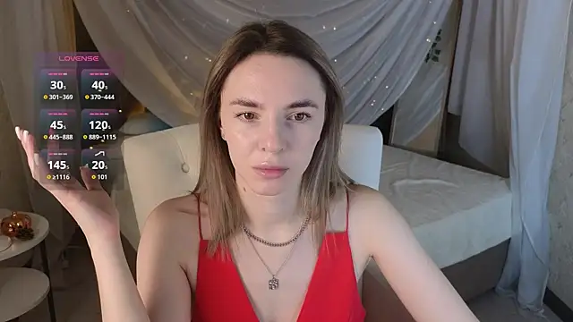 Snapshot of molly_crystal chatting on January 2026 01:30:01 AM molly crystal online show from January 2026 01:30:01 AM