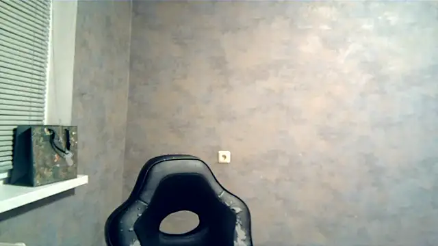 GlibRasher online show from November 2025 08:09:01 PM