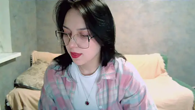 GlibRasher online show from December 2025 08:03:01 PM