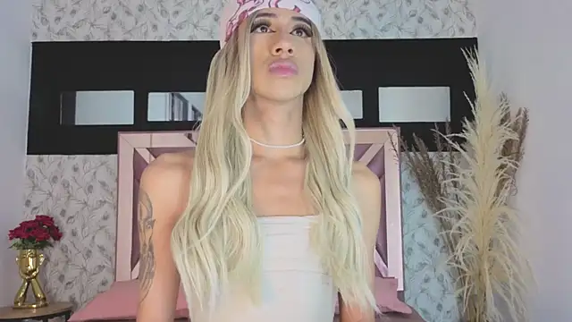 megan lenon online show from February 2026 05:06:02 PM