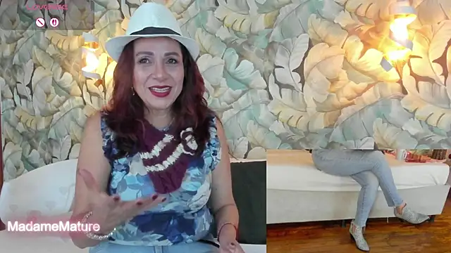 Snapshot of Madame_Angelic_1 chatting on December 2025 03:58:02 AM Madame Angelic 1 online show from December 2025 03:58:02 AM