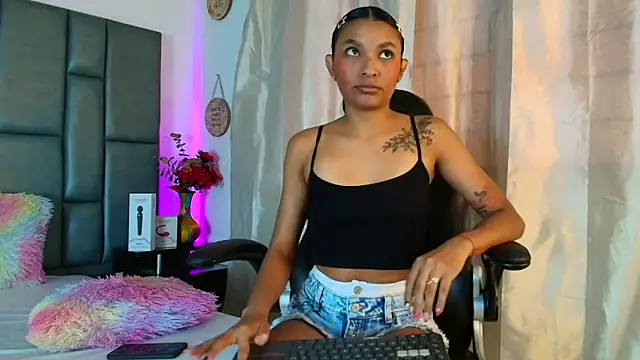 TashaNaughty4u online show from April 2026 07:50:02 PM