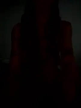 yourlovergirl2004 online show from January 2026 08:23:02 PM